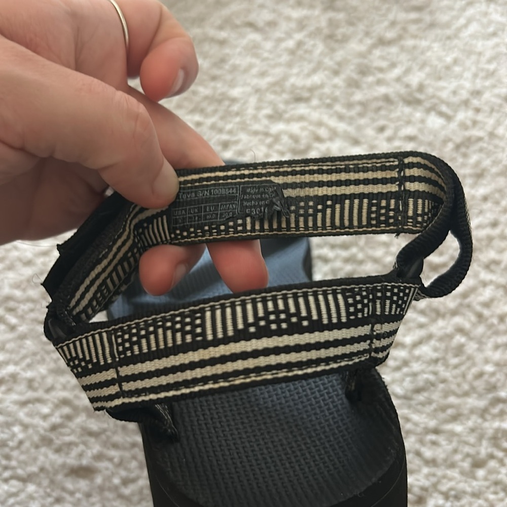 Platform Tevas - Picture 7 of 10